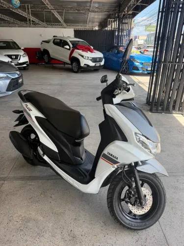 Yamaha Fluo 125cc Abs ano:2023 completa