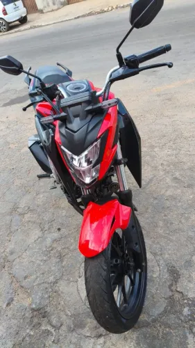 Cb twister 300f 2024 único dono 13500 km so