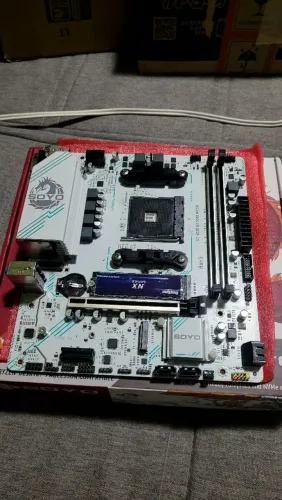 Placa mãe Soyo B550m nova