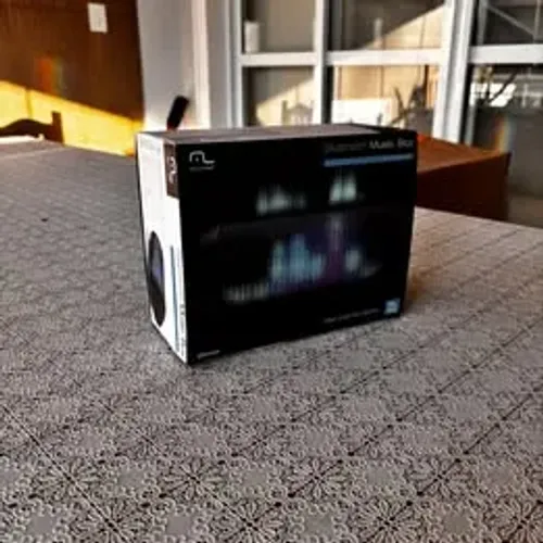 CAIXA DE SOM MULTILASER BLUETOOTH MUSIC BOX SP192 LED 15W RMS - NOVA LACRADA