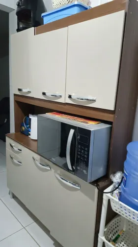 VENDO ARMÁRIO DE COZINHA EM ÓTIMO ESTADO