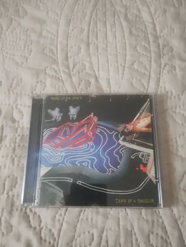 CD Death of Bechelor - Panic! at the disco