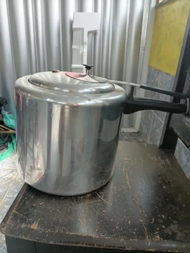 Panela de Pressão de 10L
