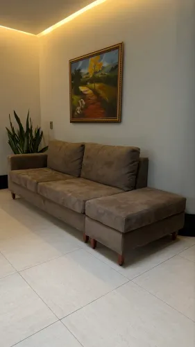 Sofá moderno