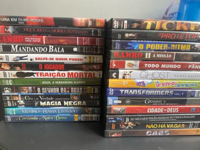 Lote de filmes em dvd