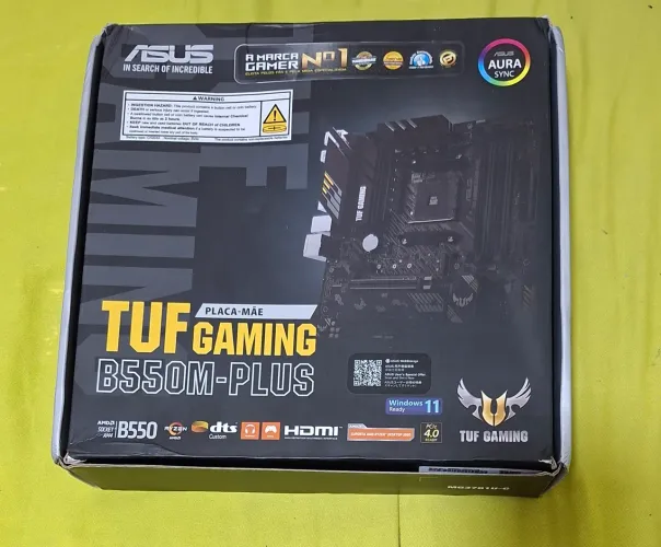 Placa-mãe ASUS TUF Gaming B550M-PLUS (nova lacrada)