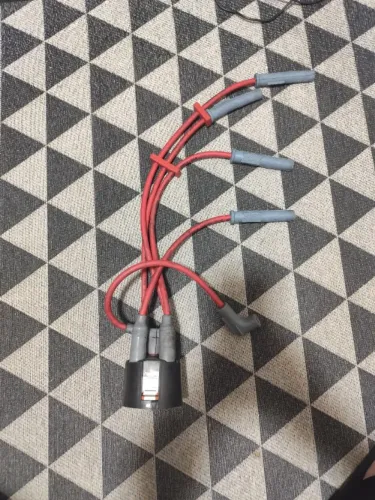 Jogo de cabo vela MSD 8,5 mm, com tampa de distribuidor e cabo distribuidor