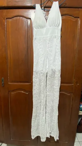 Macacão Longo Branco com Renda- Delicado e Sofisticado