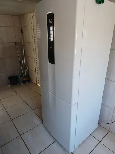 Geladeira Electrolux ib7