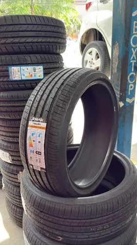 Pneus Zmax 225/35 Aro 20