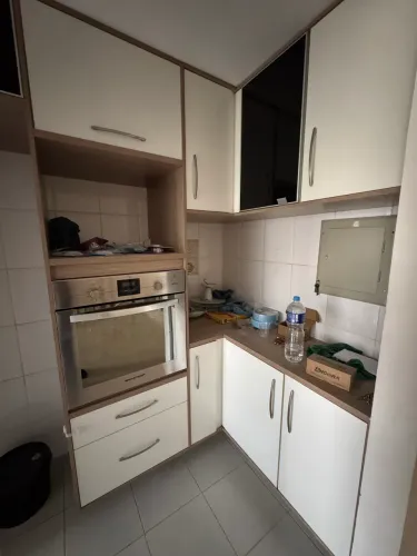 Armário de cozinha completo