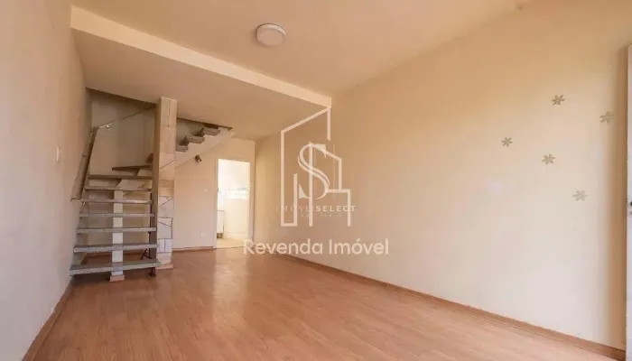 Casa sobrado à venda na Vila Madalena de 99m² com 2 dormitórios e 1 vaga de garagem Casa s