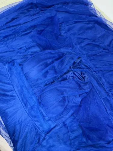 Alugo vestido longo azul