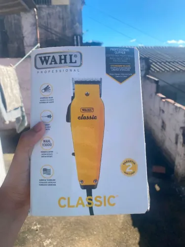 Máquina da Wahl Classic 200v, primeira máquina profissional da marca.
