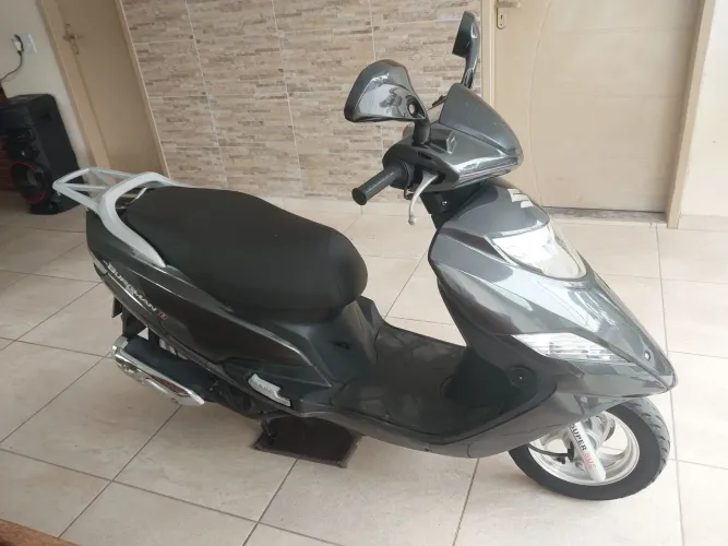 Suzuki burguiman 125i automática super conservada original aceito cartão até 21x