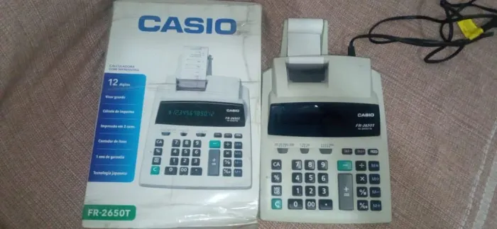 Calculadora da marca CASIO digital com impressora 