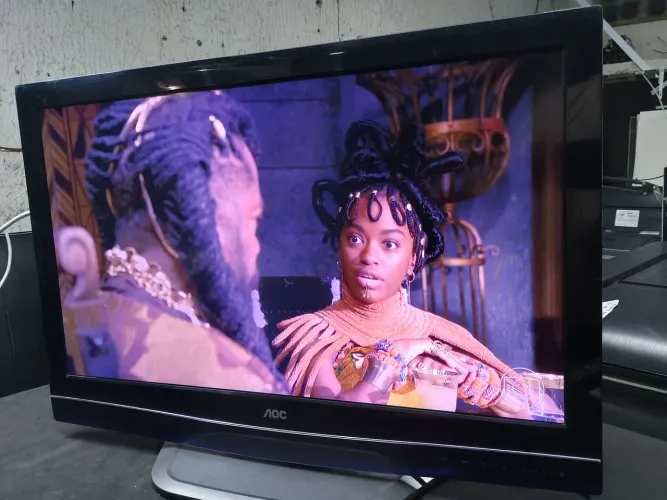 Tv AOC 32 polegadas ( Não é smartv)
