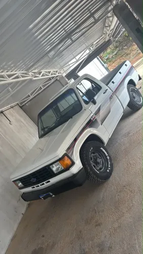 Chevrolet D-20 S / Luxe 3.9/4.0 Diesel 1991