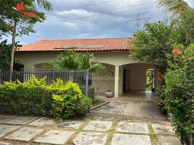 Casa com 4 dormitórios para alugar, 340 m² por R$ 4.081,32/mês - Jardim Europa - Sorocaba/