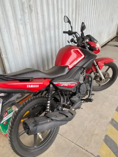 YAMAHA YBR 150
