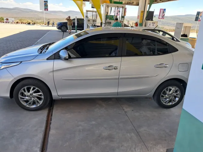 Toyota Yaris XS Sedan 1.5 Flex 16V 4P Aut. 2023