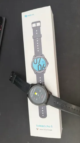 TicWatch Pro 5