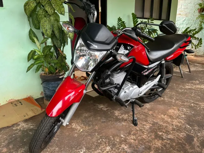 Honda CG 150 Fan ESI 2015 - 25.962 km - Muito Conservada