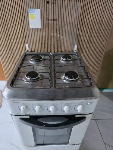 Fogao 4 bocas com acendimento automático esmaltec