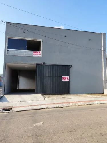 LG - Galpão de 300m² para Locação em Portal de Jacaraípe  Excelente Localização