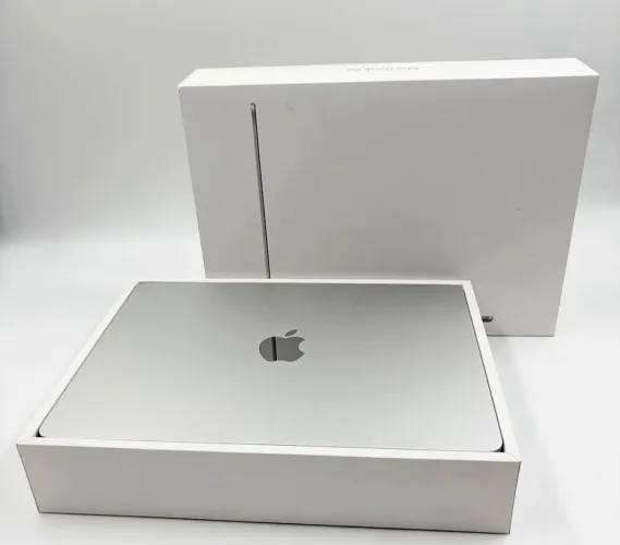 McBook Air M4 256GB MEMORIA