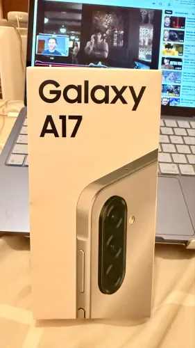 Celular Samsung Galaxy A17 Com Ia, 4G, 128gb, 4gb Ram, , Tela De 6.7 , NFC LACRADO