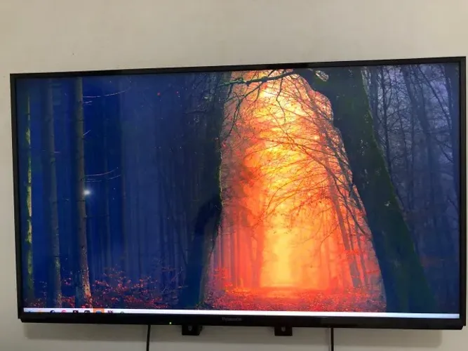 Smart tv PANASONIC 40" modelo TC-40FS600B