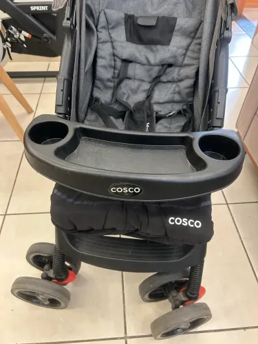Carrinho de bebê barato
