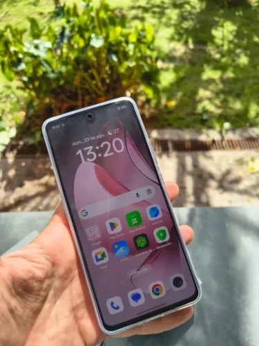 Oppo Reno 13 F - Mostruário 