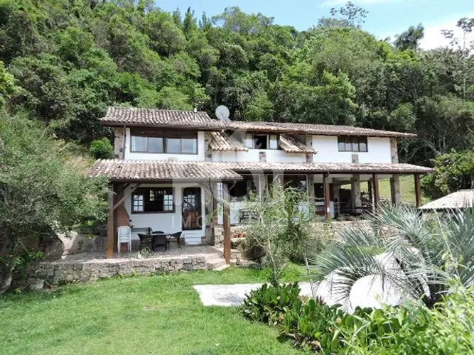 Casa para vender no Campeche, 8 quartos, suíte, Florianópolis SC