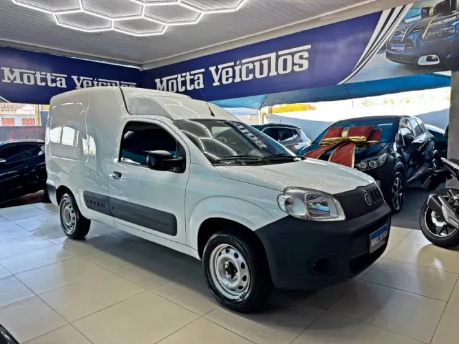 Fiat Fiorino Furgão Work. Hard 1.4 Flex 8V 2P 2019