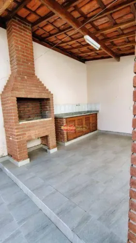 Casa Residencial / Loteamento Rei de Ouro