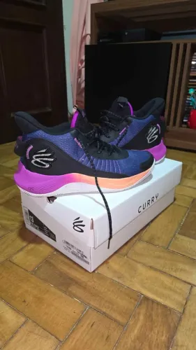 Tênis de Basquete/Vôlei UA Curry 3z7 46BR