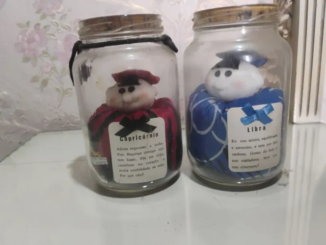 Lote Gente em Conserva Signo Libra e Capricórnio Vintage Decorativo