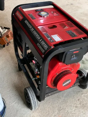 Gerador De Energia A Diesel 9kva Monofásico 110v/220v Nagano