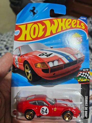 Hot Wheels Ferrari 365 GTB Competizione
