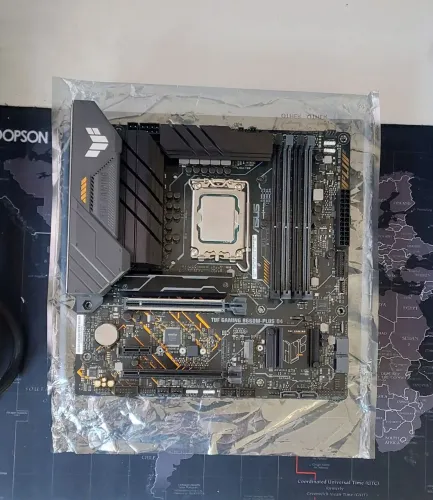 Kit Intel Core i7 12700K + Asus Tuf B660m-plus Gaming D4