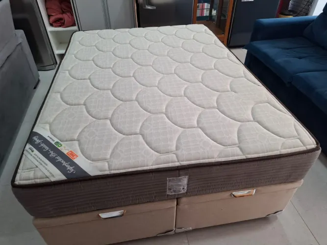 Cama box casal Ortobom Baú molas ensacandas bambú