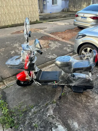 Moto elétrica (scooter)