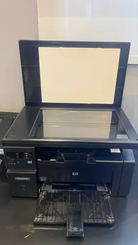 Vendo Impressora Multifuncional HP LaserJet Pro M1132 MFP - Em excelente estado!