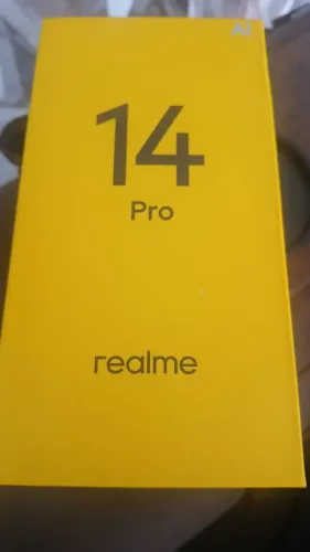 Celular Realme 14 pro 2 meses de uso 