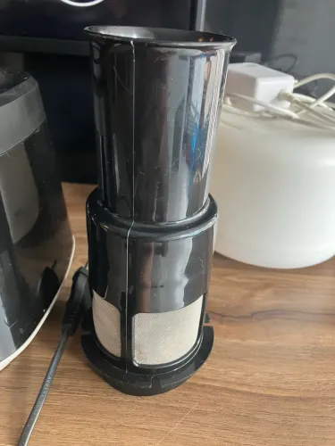 Liquidificador Philips Walita ProBlend 4 600W - sem copo - 220v