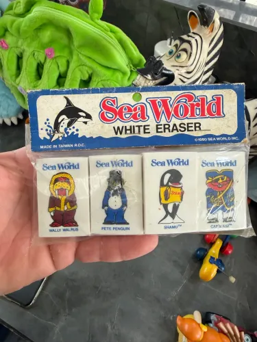 Borrachas sea world lacradas anos 80