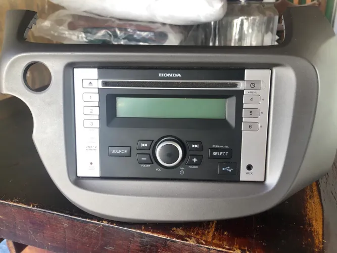 Vendo rádio de carro da marca Honda fit