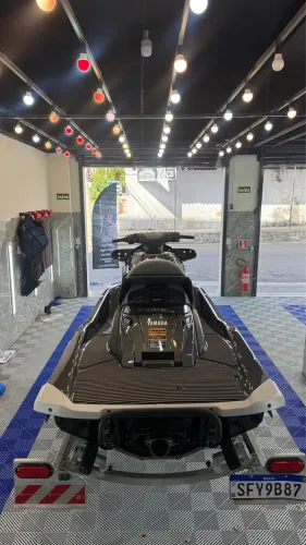 Jet ski Yamaha SHO 2014